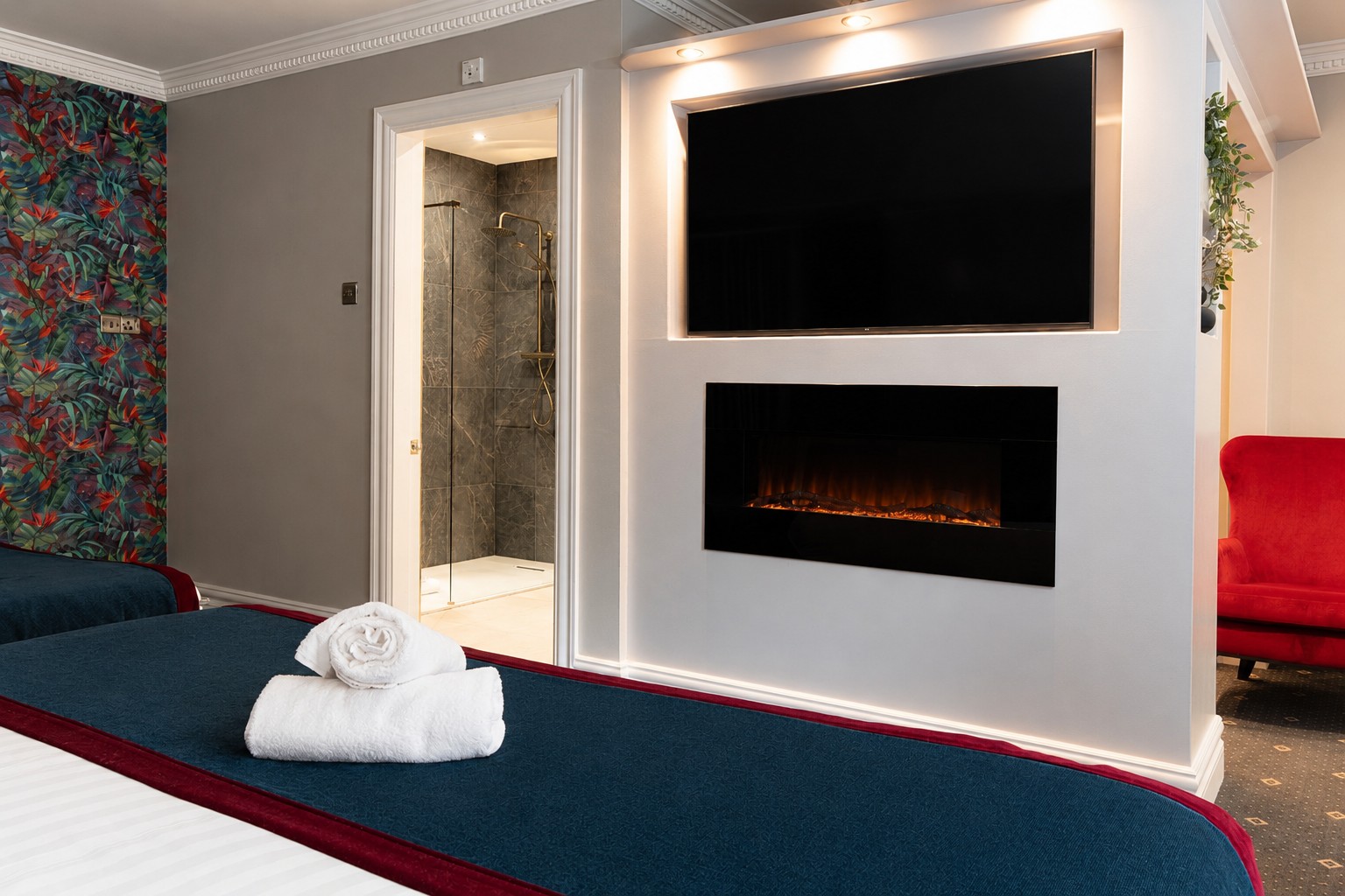 Boutique family suite accommodation at The Véro Killarney