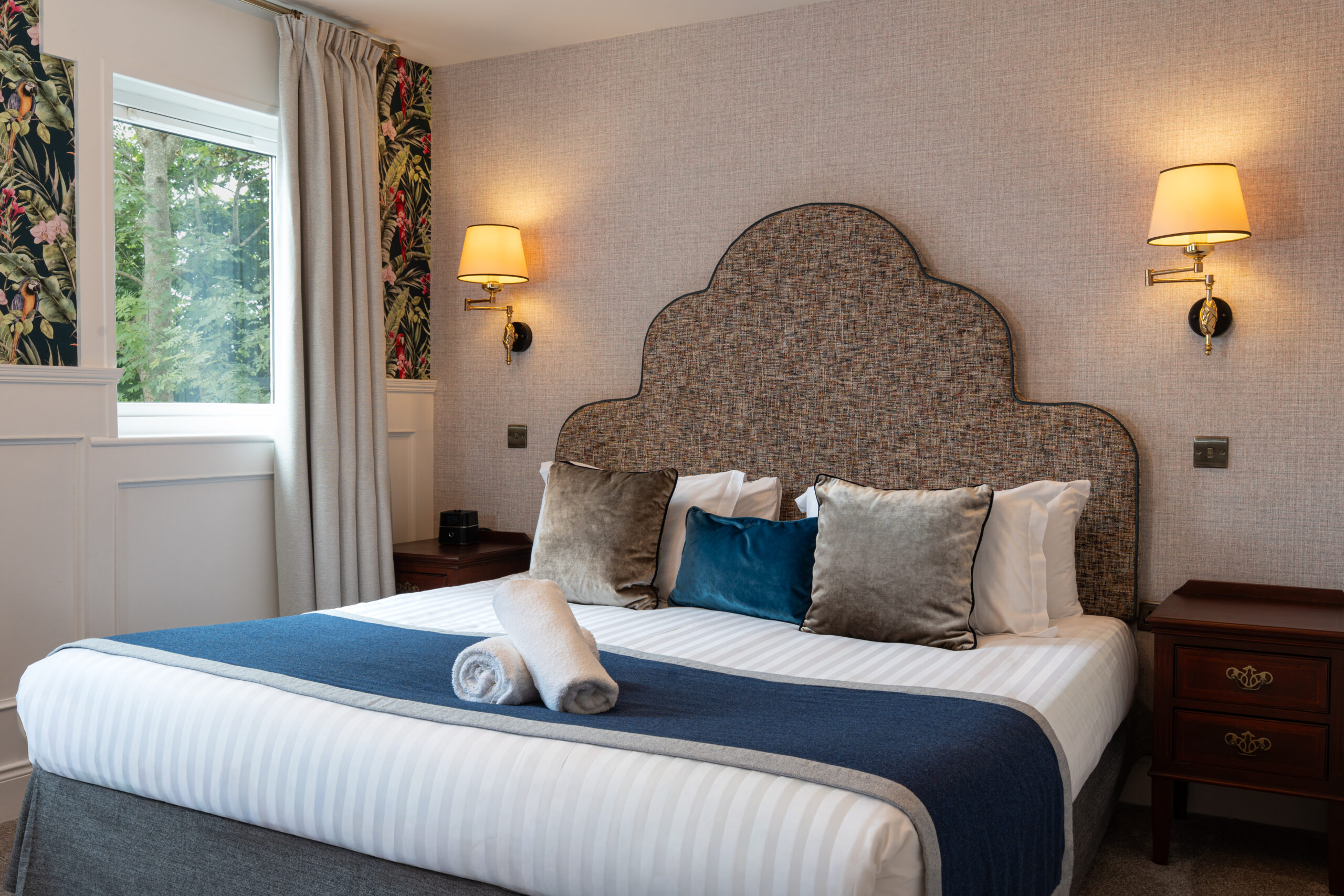 King room accommodation at The Véro Killarney