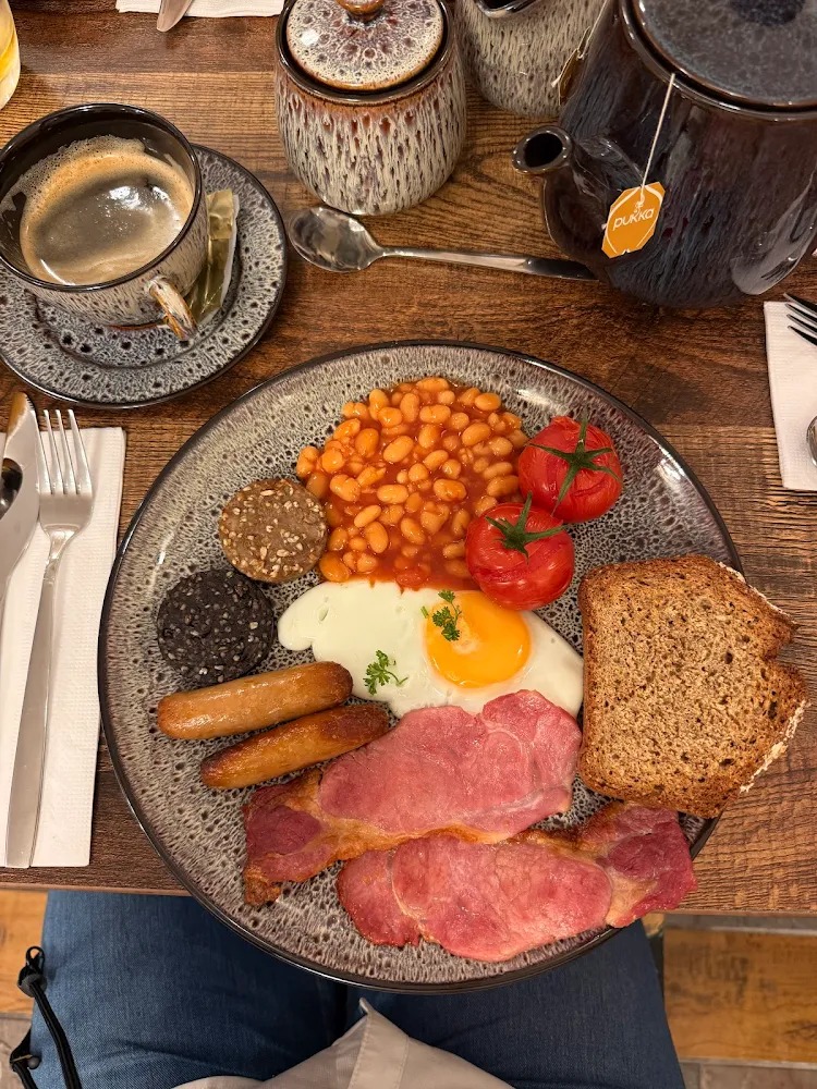 Morning breakfast at The Véro Killarney