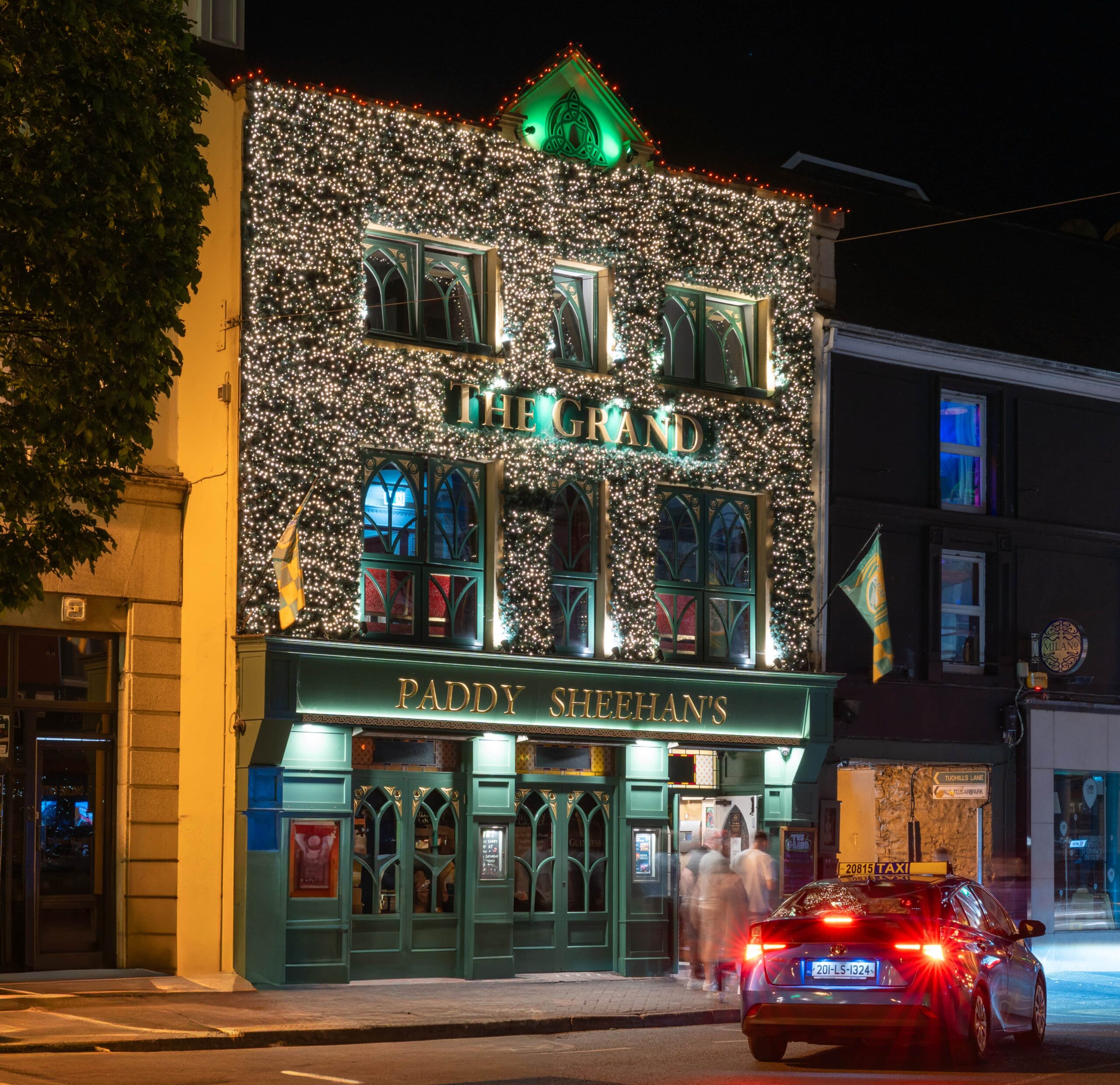 Where to eat and stay while visiting Killarney