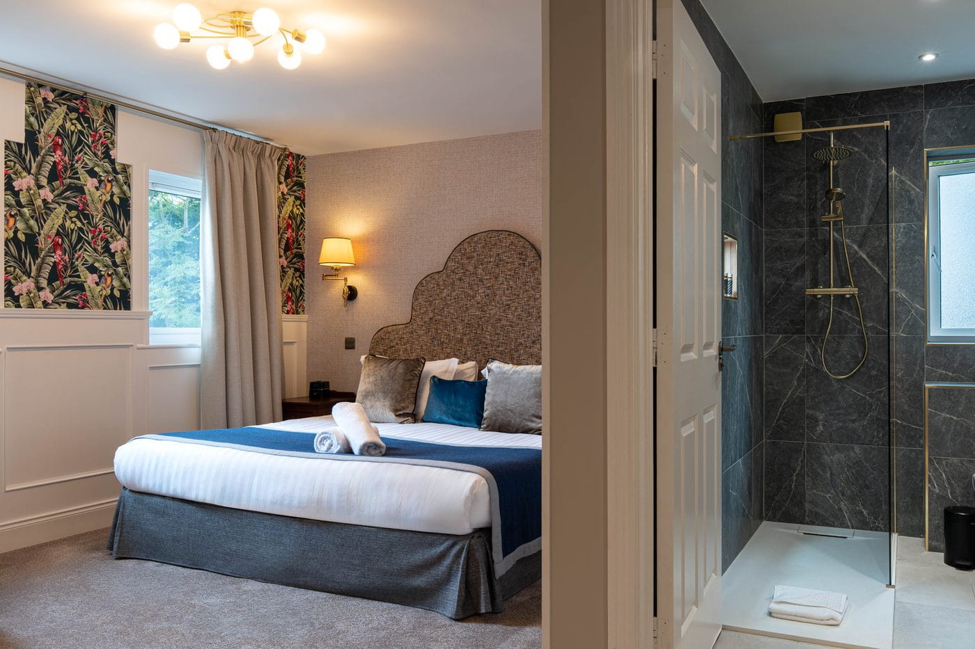 A Super King room at The Véro